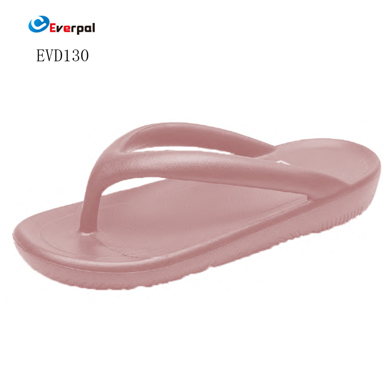 Niyə Üzgüçülük Hovuzlarında və Spa Mühitlərində Qadın Flip Flop Terlikləri Populyardır?